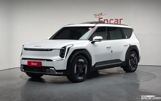 Kia EV9 4WD — миниатюра 1