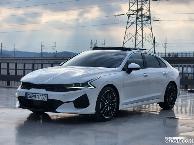 Kia K5 1.6 — миниатюра 1