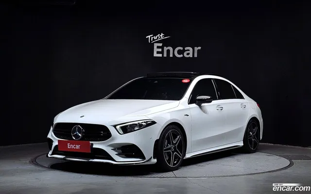 Mercedes-Benz A-Class (W177) AMG A35 4MATIC — миниатюра 1