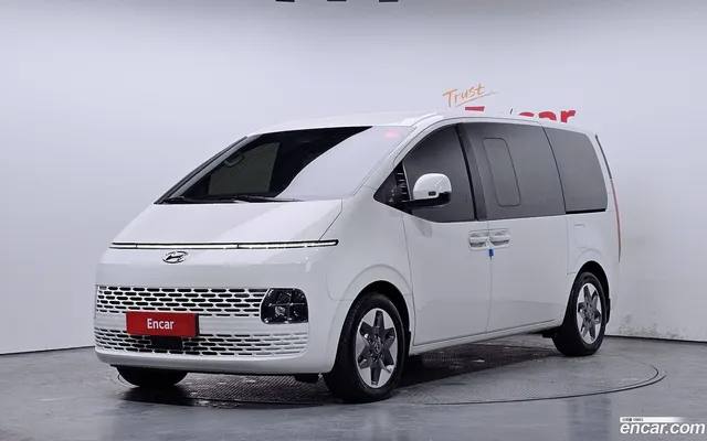 Hyundai Staria 9 — миниатюра 1