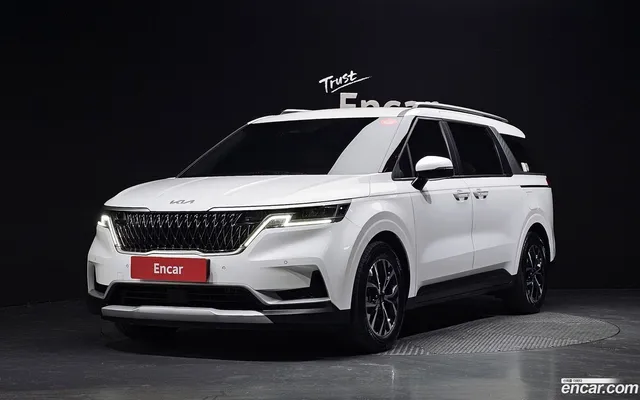 Kia Carnival 9 — миниатюра 1