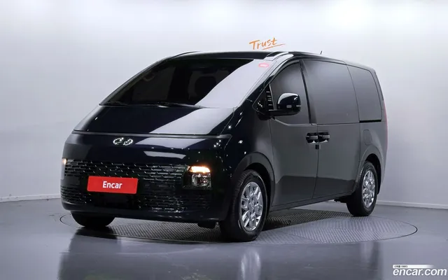 Hyundai Staria L3.5 5 — миниатюра 1