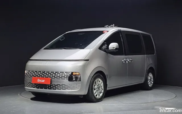 Hyundai Staria 4WD 9 — миниатюра 1