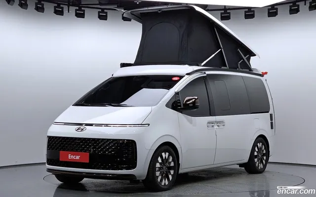 Hyundai Staria 4WD — миниатюра 1