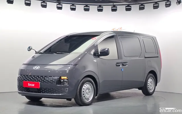 Hyundai Staria 3 — миниатюра 1