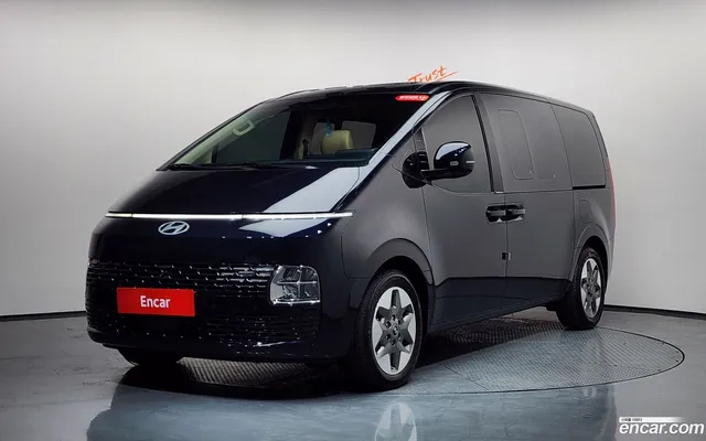 Hyundai Staria HEV 1.6 9 — миниатюра 1