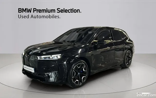 BMW iX xDrive50 — миниатюра 1