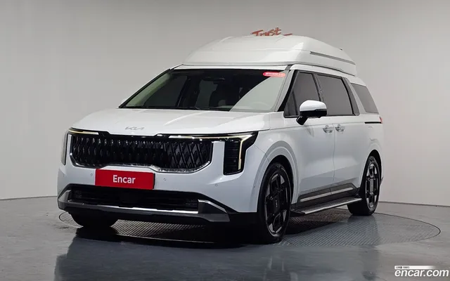 Kia Carnival 7 — миниатюра 1