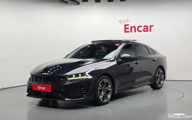 Kia K5 Hybrid — миниатюра 1