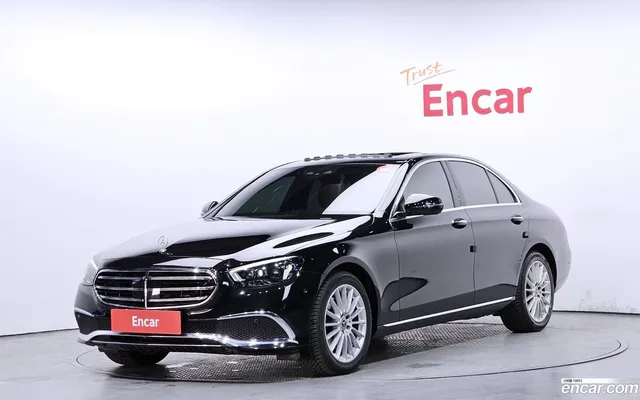 Mercedes-Benz E-Class (W213) E250 — миниатюра 1