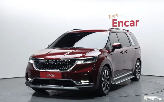 Kia Carnival 7 — миниатюра 1