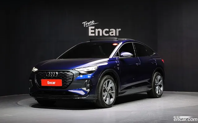 Audi Q4 e-tron (F4) 40 — миниатюра 1