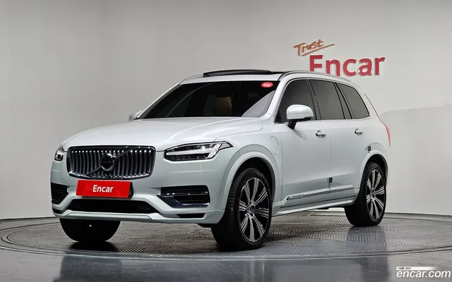 Volvo XC90 T8 — миниатюра 1