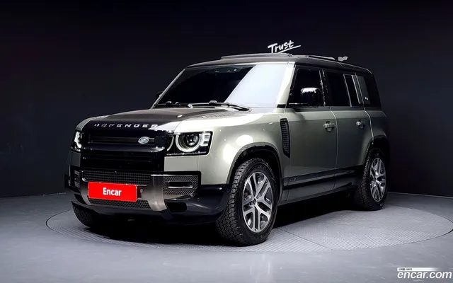 Land Rover (L663) 110 P400 X — миниатюра 1