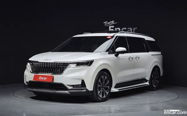 Kia Carnival 9 — миниатюра 1