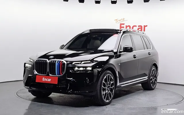 BMW X7 (G07) xDrive 40i M 7 — миниатюра 1