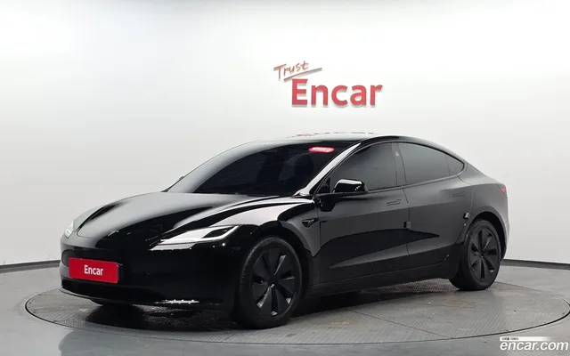 Tesla Model 3 AWD — миниатюра 1