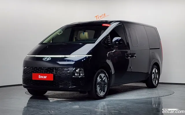 Hyundai Staria HEV 1.6 9 — миниатюра 1