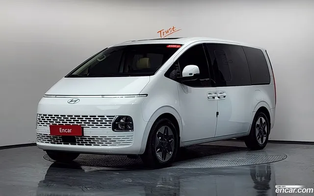 Hyundai Staria HEV 1.6 9 — миниатюра 1