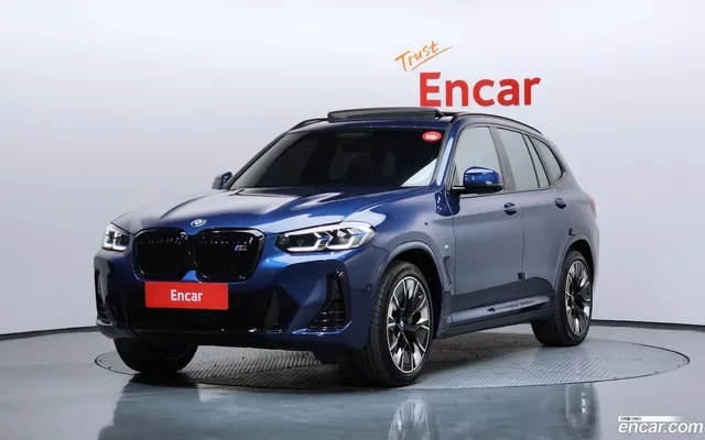 BMW iX3 M — миниатюра 1