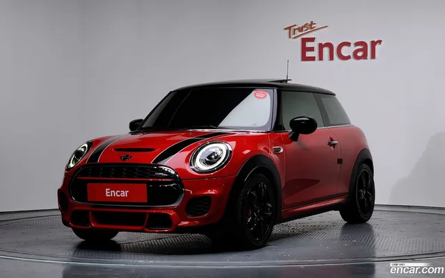 MINI Cooper S JCW — миниатюра 1