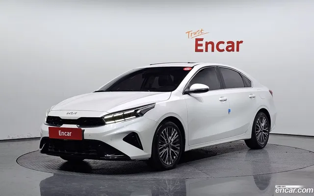 Kia K3 1.6 — миниатюра 1