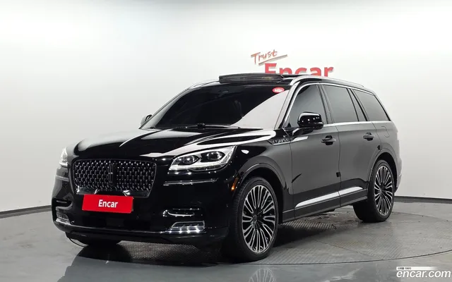 Lincoln Aviator 3.0 AWD — миниатюра 1