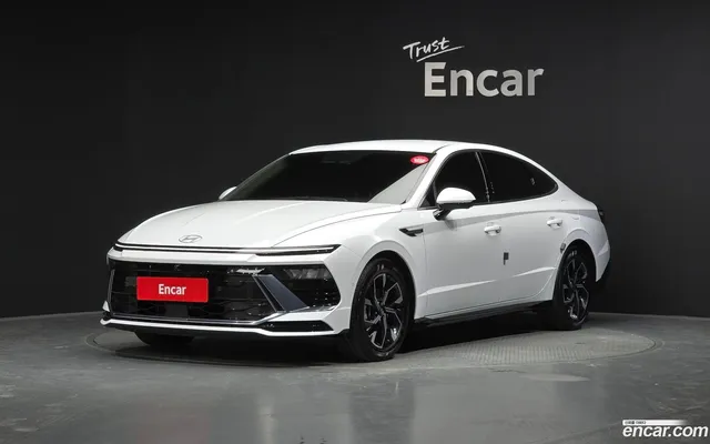 Hyundai (DN8) 1.6 — миниатюра 1