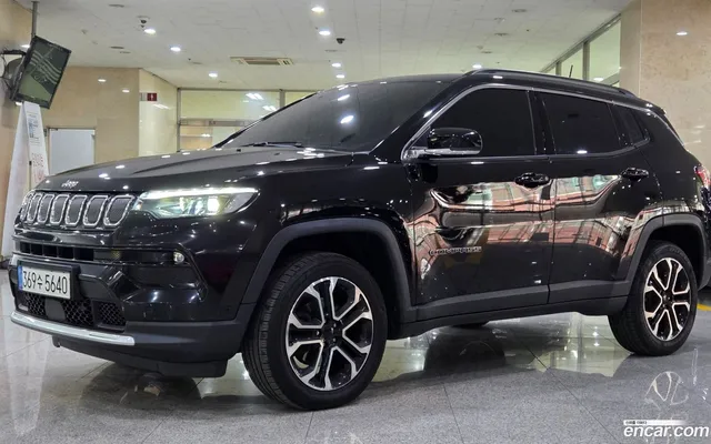 Jeep 2 2.4 AWD — миниатюра 1