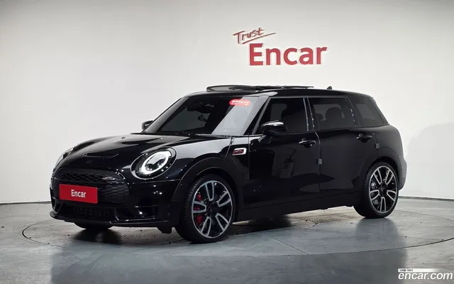 MINI Cooper S Clubman JCW — миниатюра 1