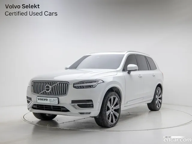 Volvo XC90 B6 — миниатюра 1