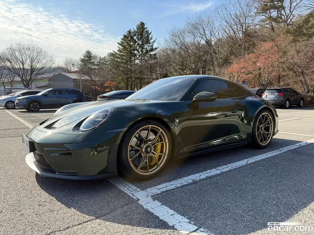 Porsche 911 (992) GT3 — миниатюра 1