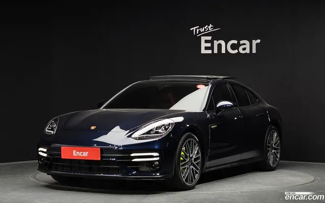 Porsche Panamera (971) 2.9 AWD E- — миниатюра 1