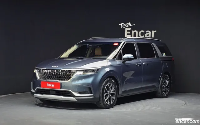 Kia Carnival 9 — миниатюра 1