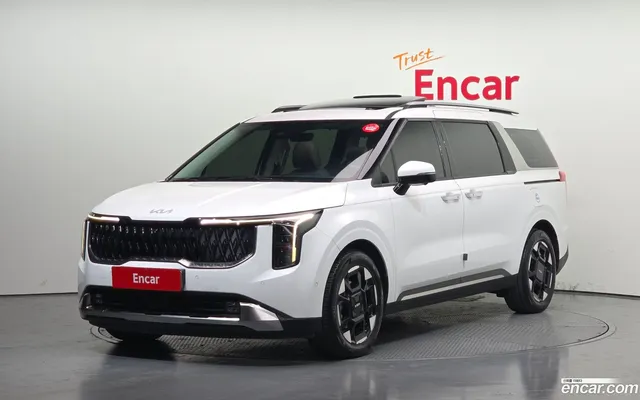 Kia Carnival HEV 9 — миниатюра 1