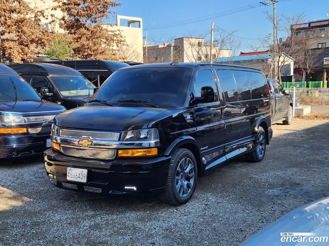 Chevrolet Express Van 6.5 — миниатюра 1