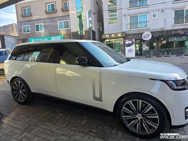 Land Rover Range Rover P530 AB LWB — миниатюра 1