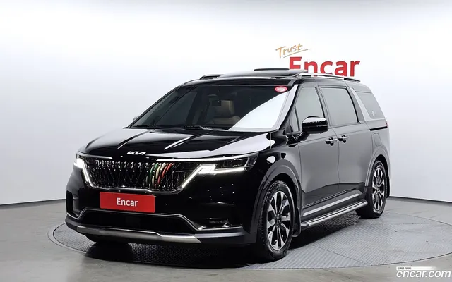 Kia Carnival 7 — миниатюра 1