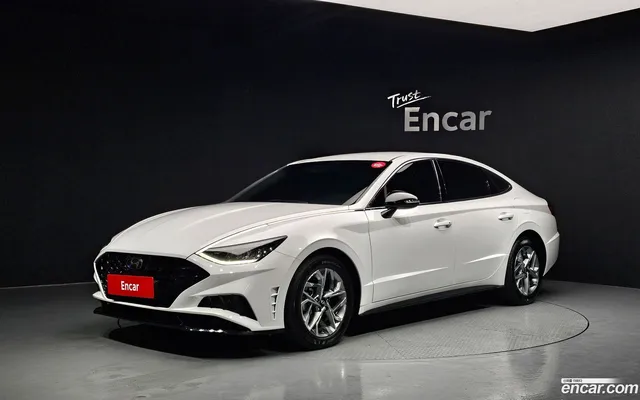 Hyundai Sonata (DN8) 1.6 — миниатюра 1