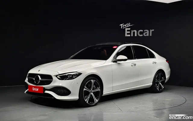 Mercedes-Benz C-Class (W206) C300 4MATIC — миниатюра 1