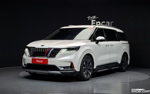 Kia Carnival 9 — миниатюра 1