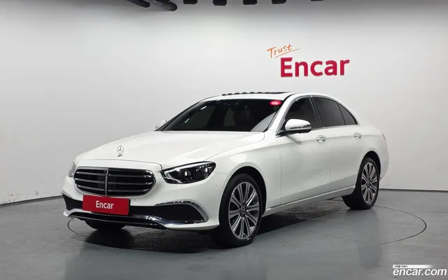 Mercedes-Benz E-Class (W213) E350 4MATIC — миниатюра 1