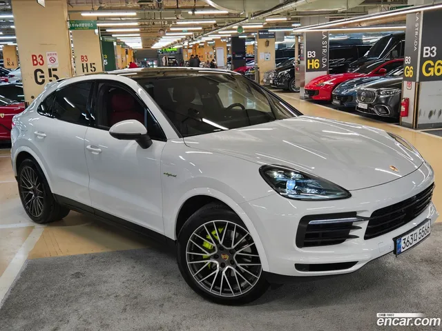 Porsche Cayenne (PO536) 3.0 E- — миниатюра 1