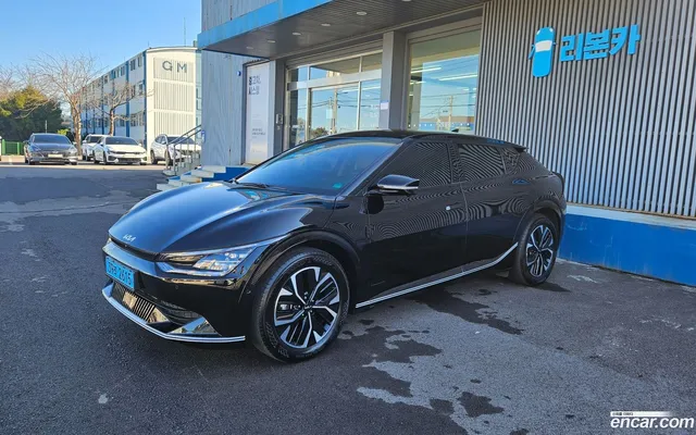 Kia EV6 — миниатюра 1