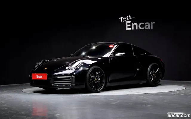 Porsche 911 (992) — миниатюра 1