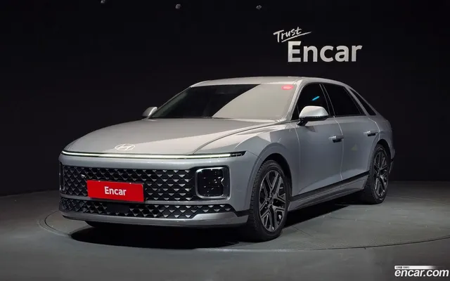 Hyundai Grandeur Hybrid (GN7) — миниатюра 1