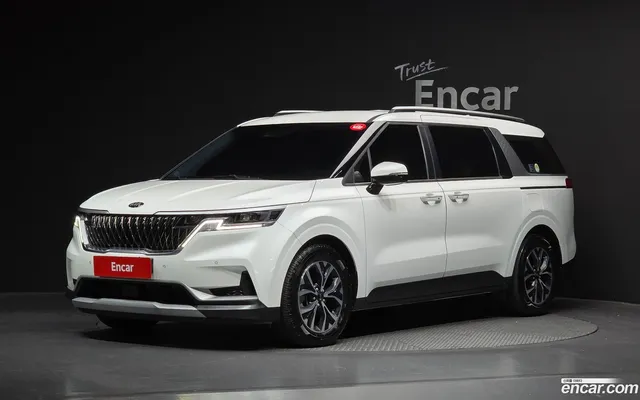 Kia Carnival 9 — миниатюра 1