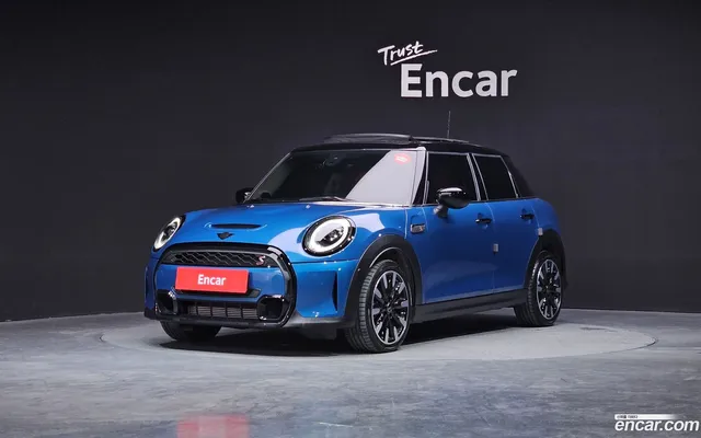 MINI Cooper S 5 — миниатюра 1