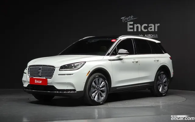 Lincoln Corsair 2.0 AWD — миниатюра 1