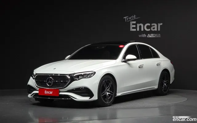 Mercedes-Benz E-Class (W214) E200 AMG Line — миниатюра 1